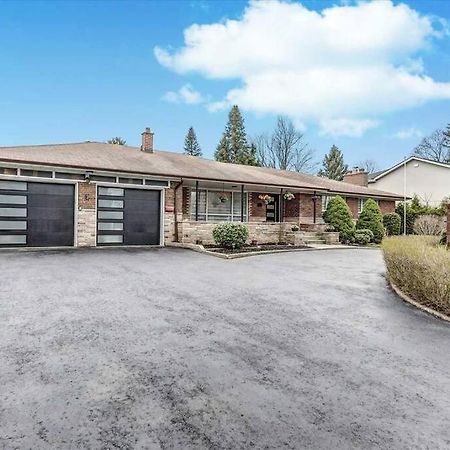 Lovely 2 Bedroom Basement Apartment In Toronto Zewnętrze zdjęcie